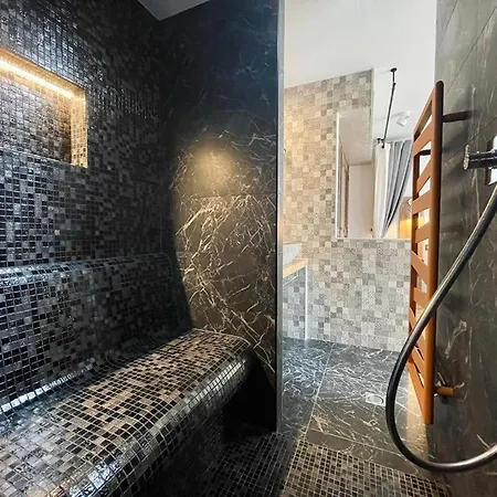 Escondida Bed & Breakfast Nice