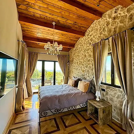 Escondida Couette-café 4*