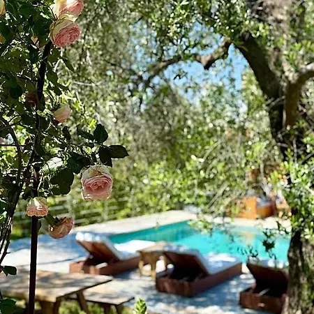 Escondida Couette-café 4*