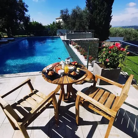 Escondida Bed and breakfast 4*