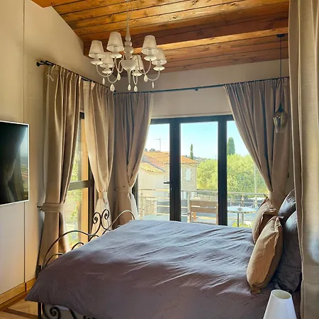 Couette-café Escondida 4*